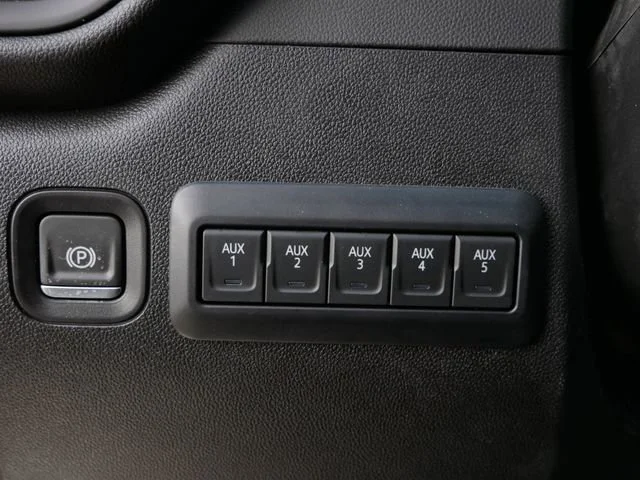 2025 Chevrolet Silverado 3500 HD Work Truck - Photo 7