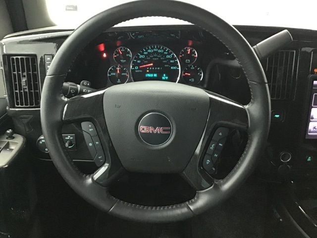 Used 2023 Silver GMC Explorer Limited SE image 24