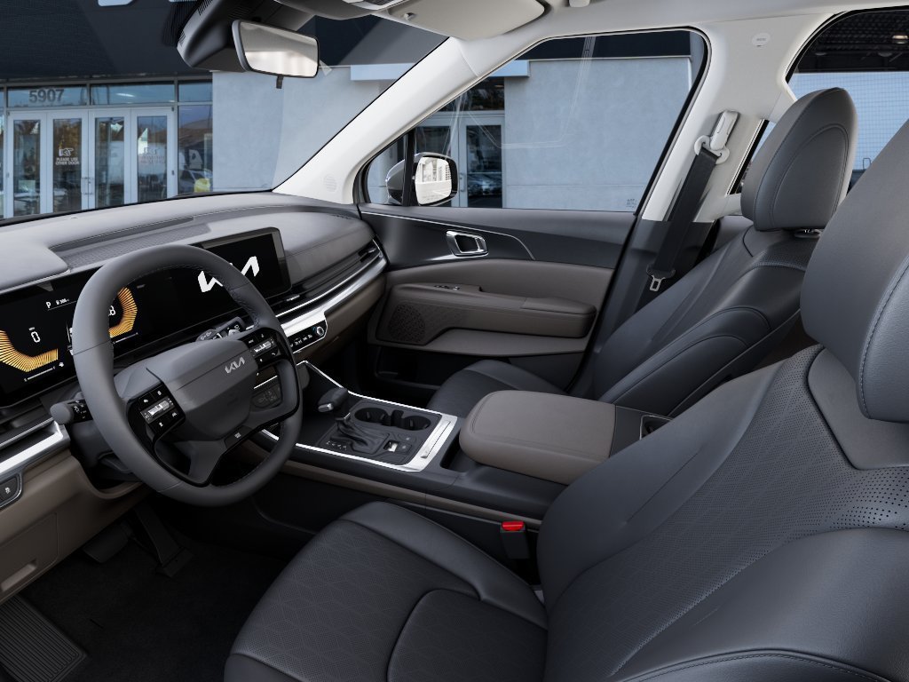 New 2027 White Kia LXS image 17