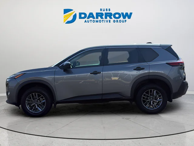 Used 2023 Gray Nissan S image 2