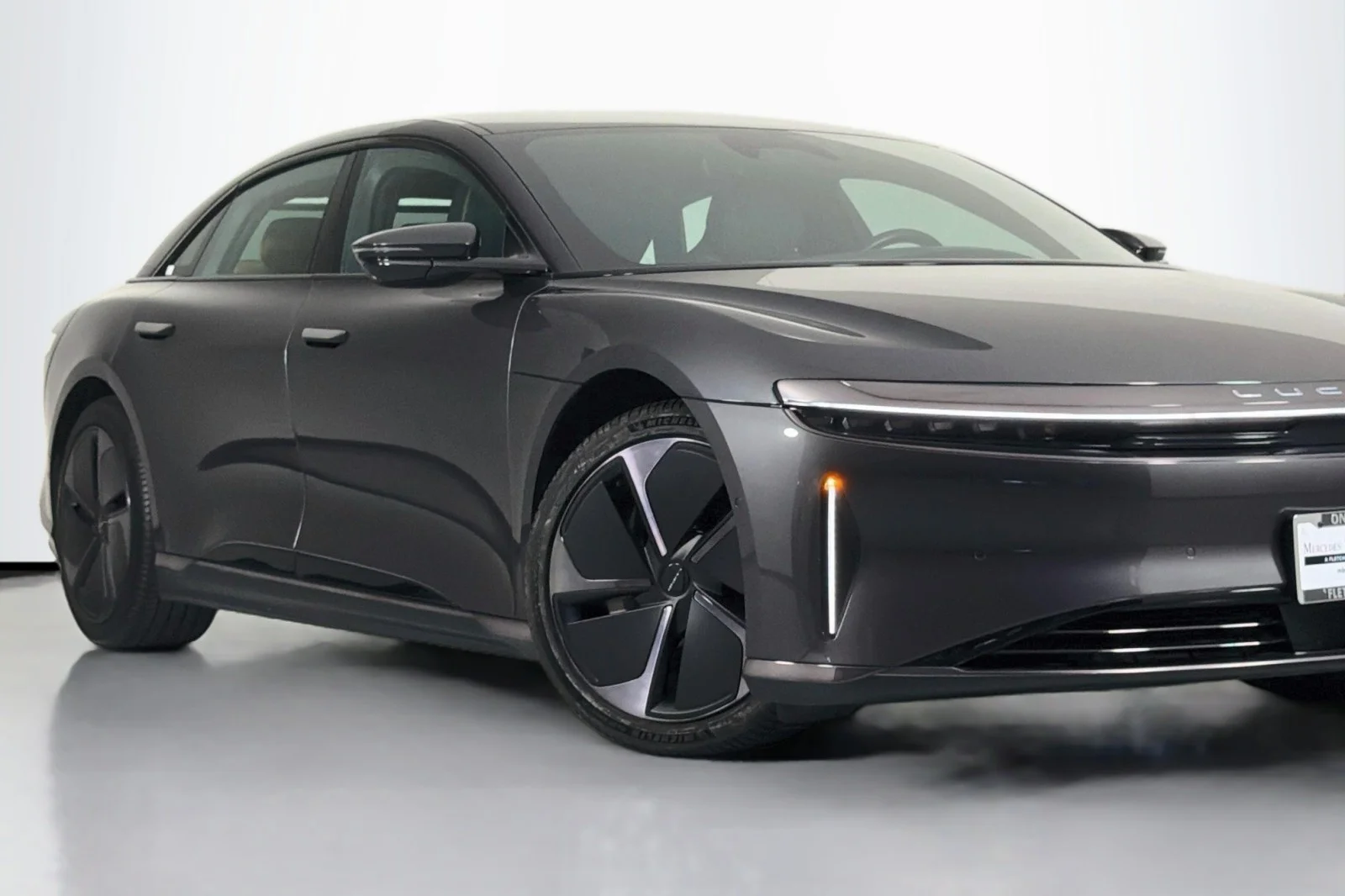 Used 2025 GRAY Lucid Touring image 13