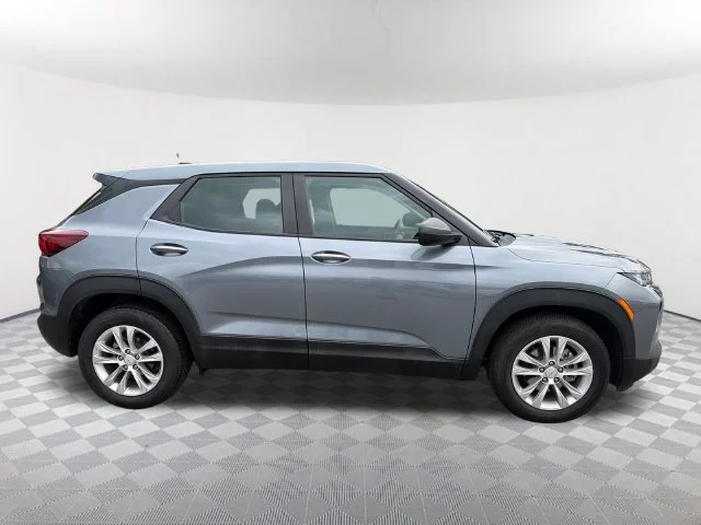 Used 2022 SATIN STEEL METALLIC Chevrolet LS image 4