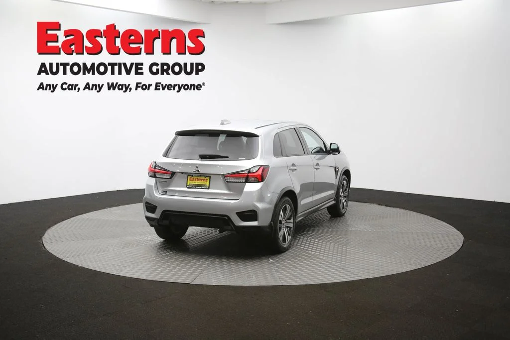 Used 2023 Silver Mitsubishi 2.0 ES image 37