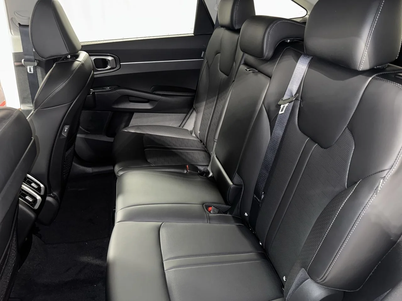 New 2026 Midnight Kia S image 29
