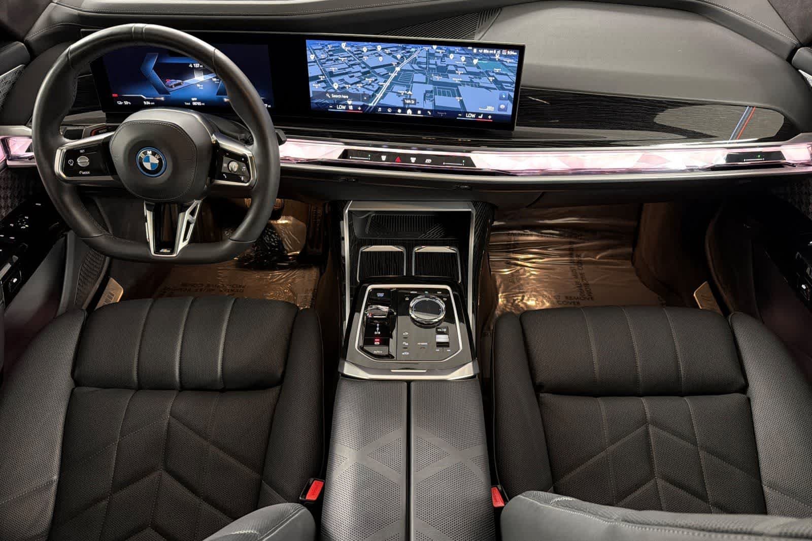Used 2025 Black Sapphire Metallic BMW xDrive60 image 3