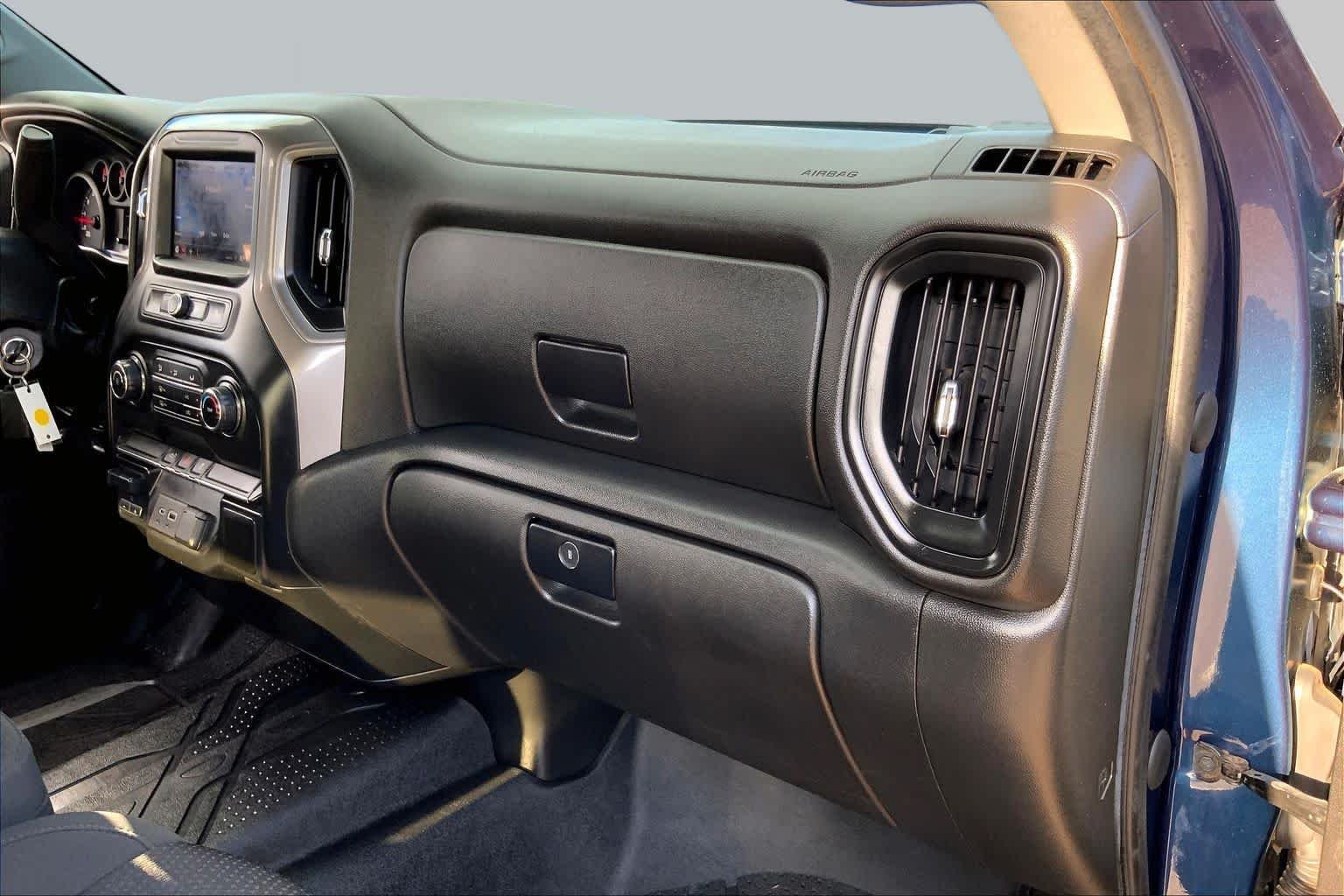 Used 2021 Northsky Blue Metallic Chevrolet Custom image 19
