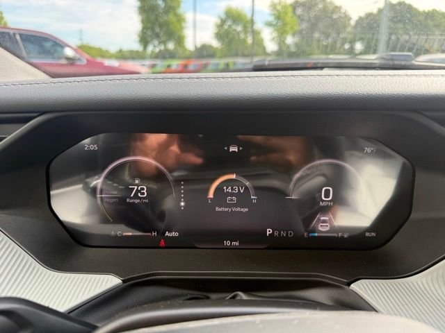 New 2026 Red Hot Pearl-Coat Exterior Paint Jeep Laredo image 16