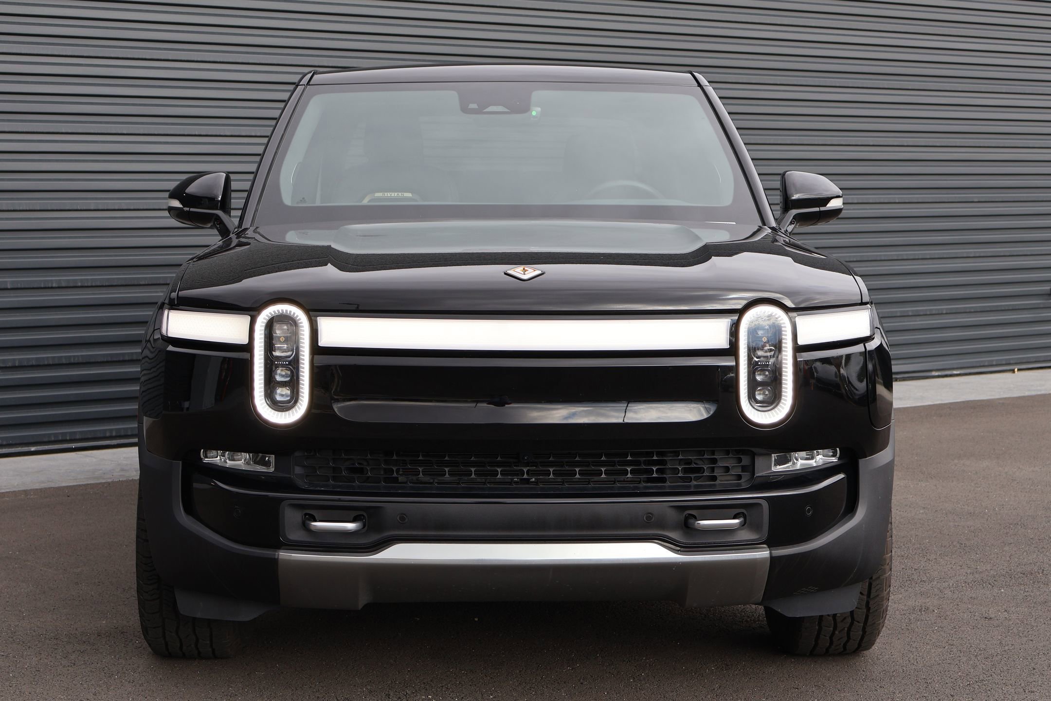 Used 2022 Rivian R1T Adventure with VIN 7FCTGAAAXNN013977 for sale in Lehi, UT