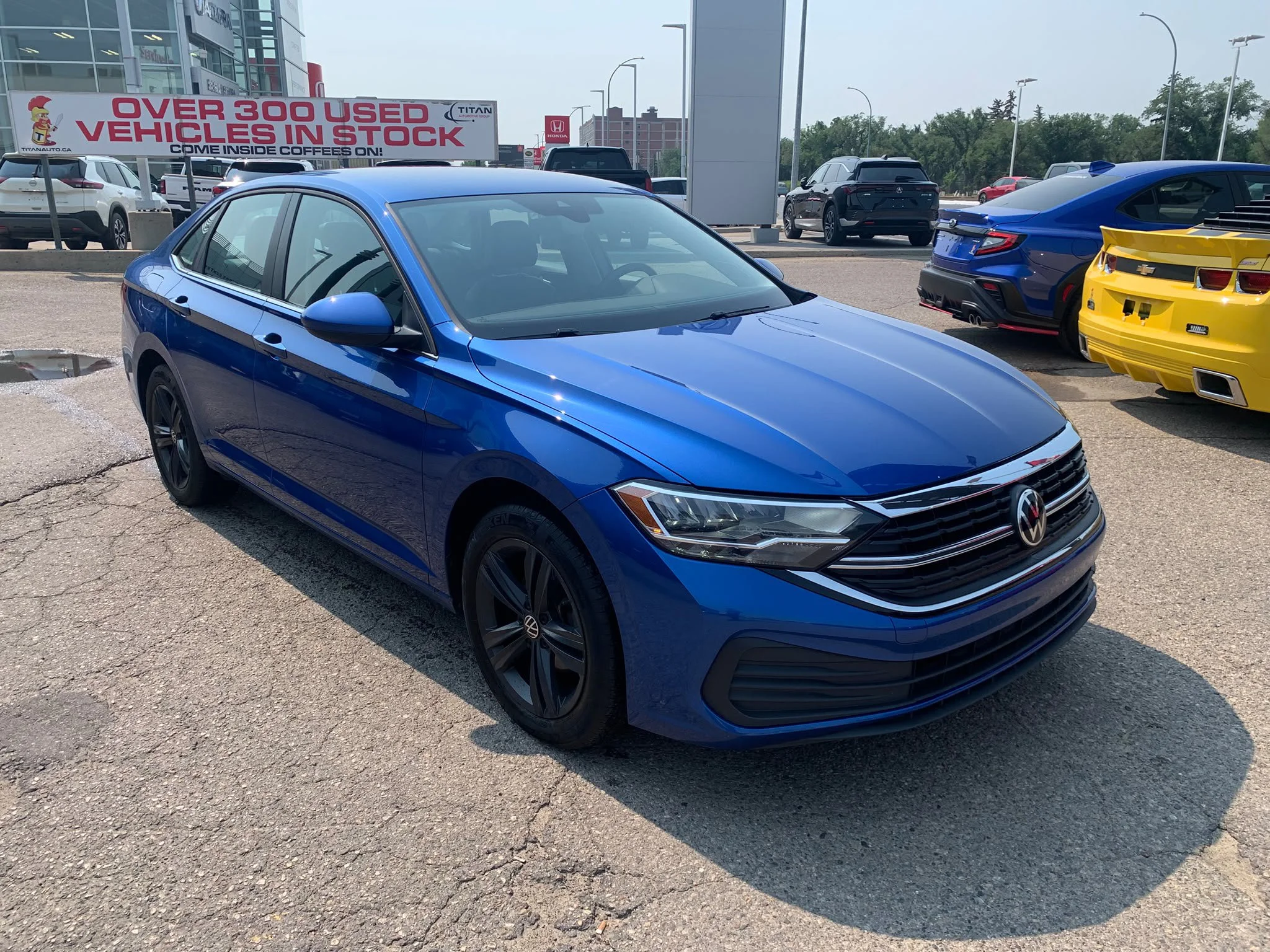 Certified Used 2023 Rising Blue Metallic Volkswagen Comfortline*Htd Leather | Htd Wheel | Adaptive Cruise | Remote Start | Lane Keep Assist | CarPlay image 5