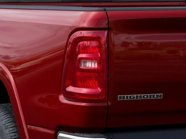 New 2026 Molten Red Pearl-Coat Exterior Paint RAM Big Horn/Lone Star image 35