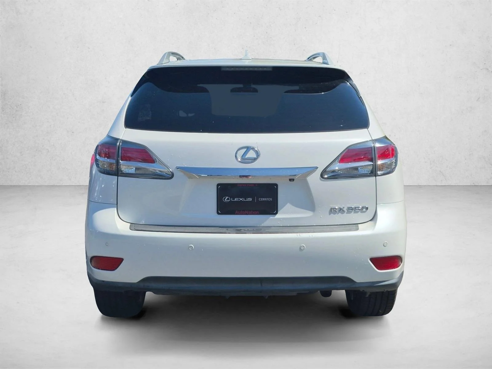 Used 2013 Starfire Pearl Lexus  image 6