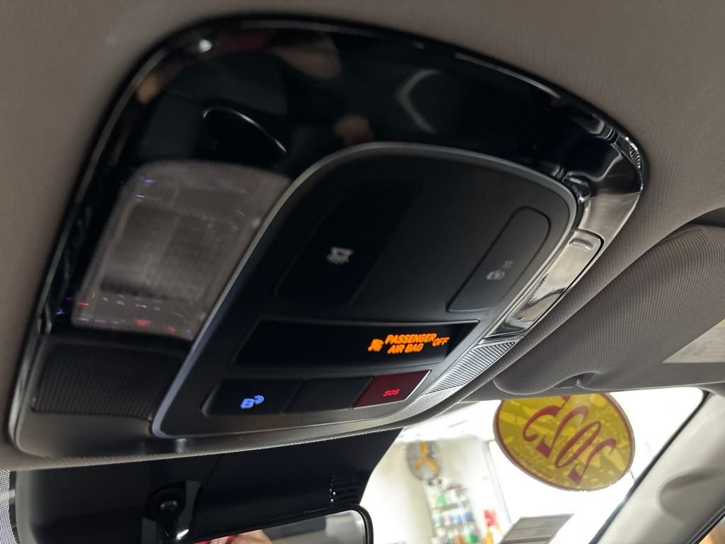 2025 Hyundai Sonata Hybrid SEL - Photo 28