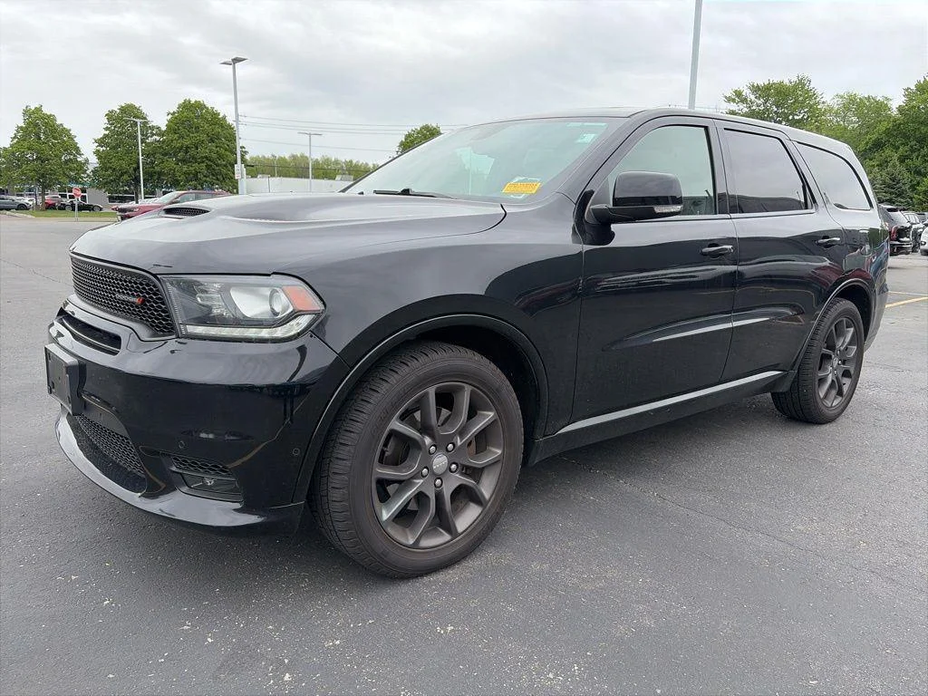 Used 2018 DB Black Clearcoat Dodge R/T image 5