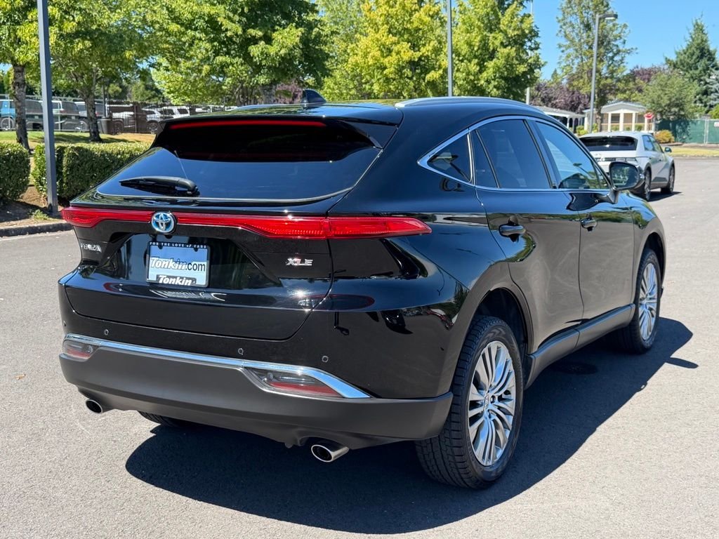 Used 2023 Black Toyota XLE image 8