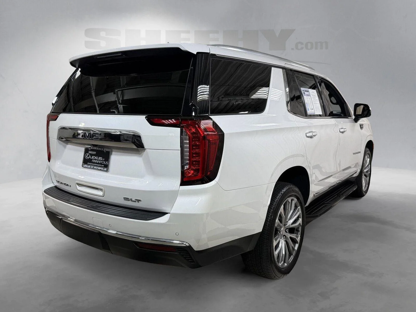 Used 2021 White GMC SLT image 13