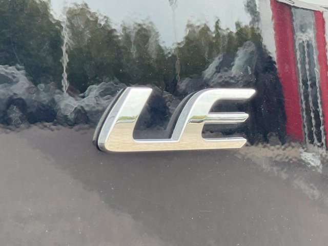Used 2025 Midnight Black Metallic Toyota LE image 9