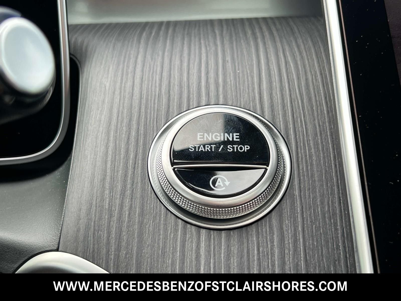 New 2026 Cirrus Silver Metallic Mercedes-Benz GLC 300 image 26