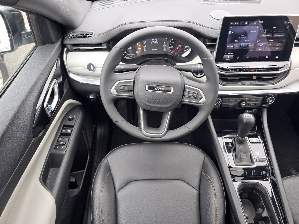 Used 2024 White Jeep Limited image 17