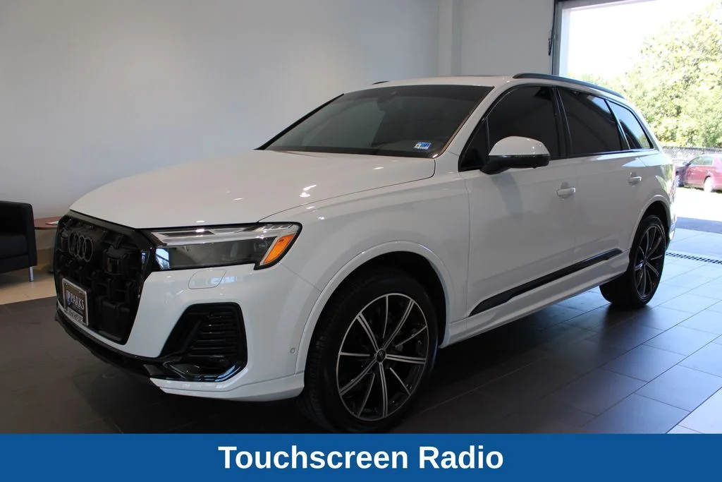 Used 2025 White Audi 45 Premium Plus image 13