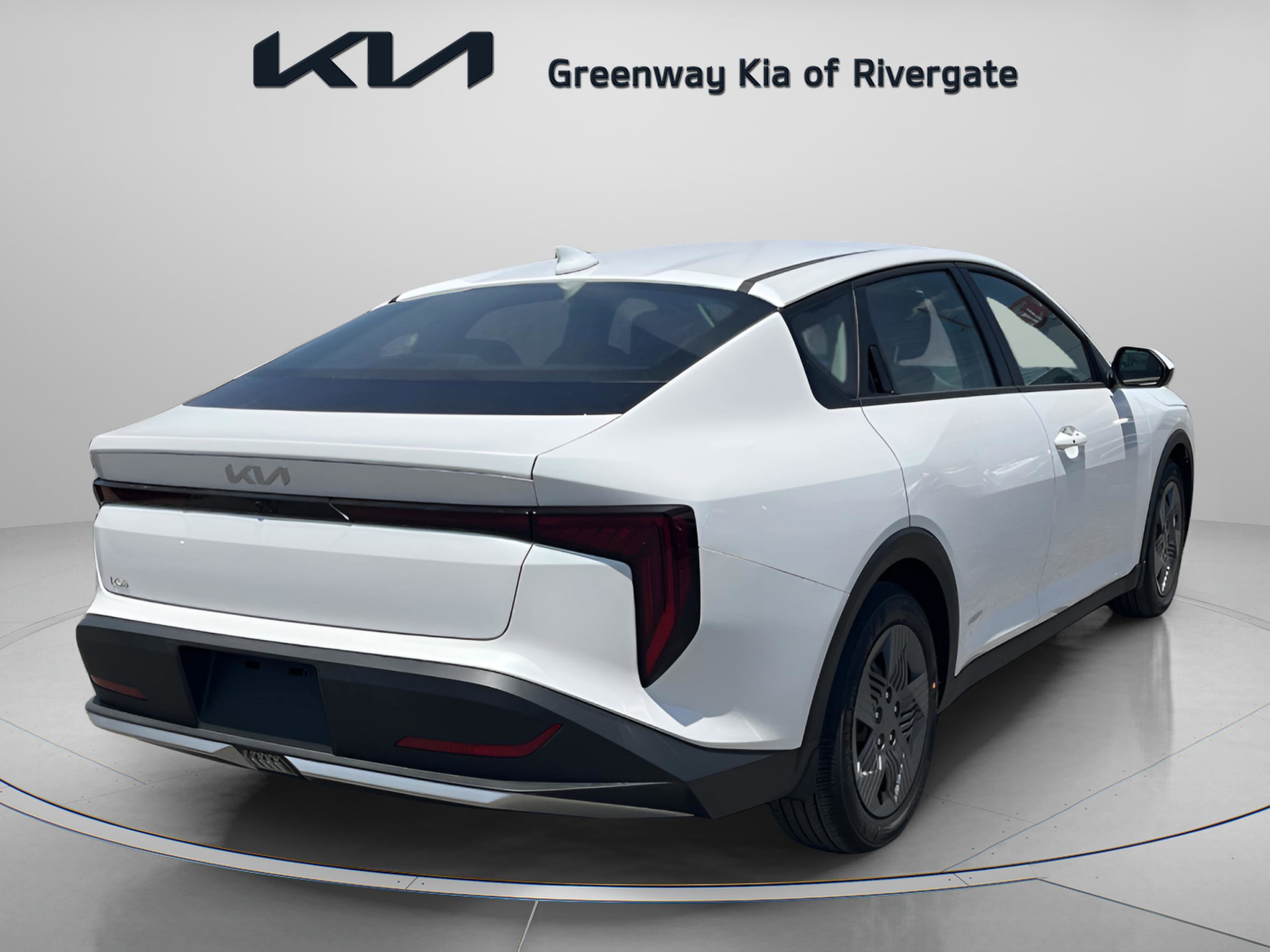 New 2026 Snow White Pearl Kia LX image 7