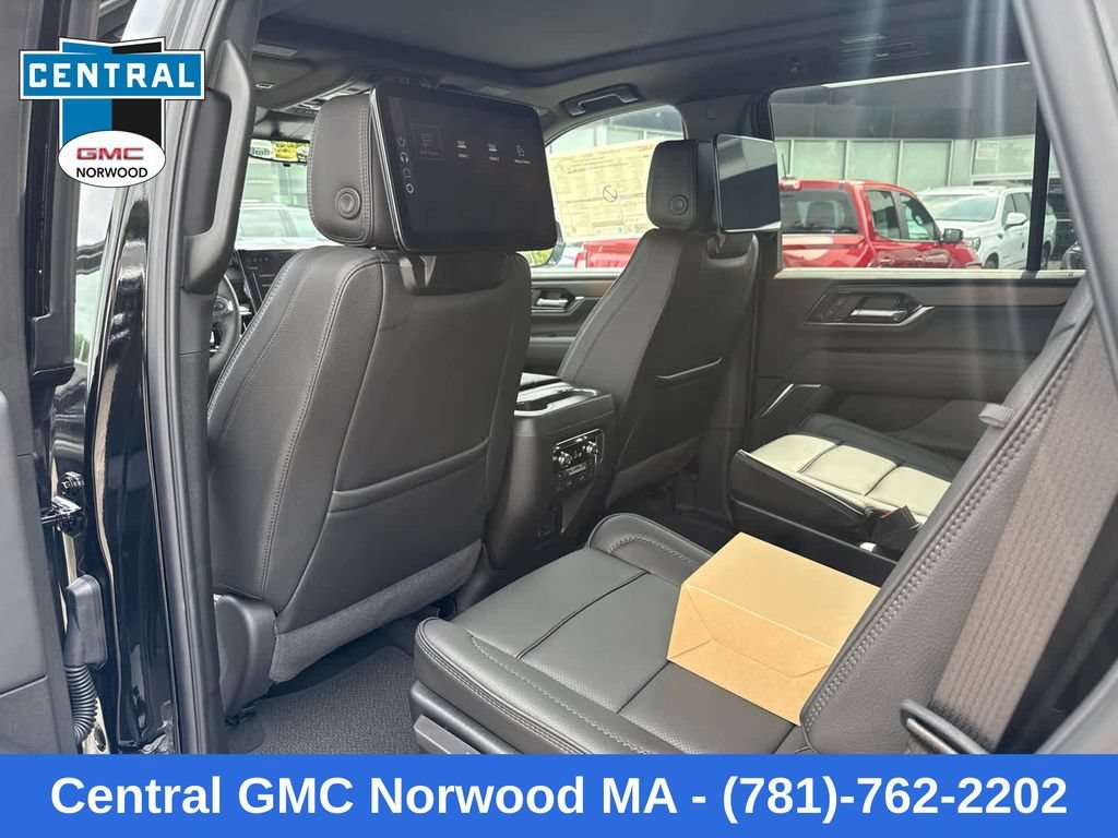 2026 GMC Yukon Denali - Photo 21
