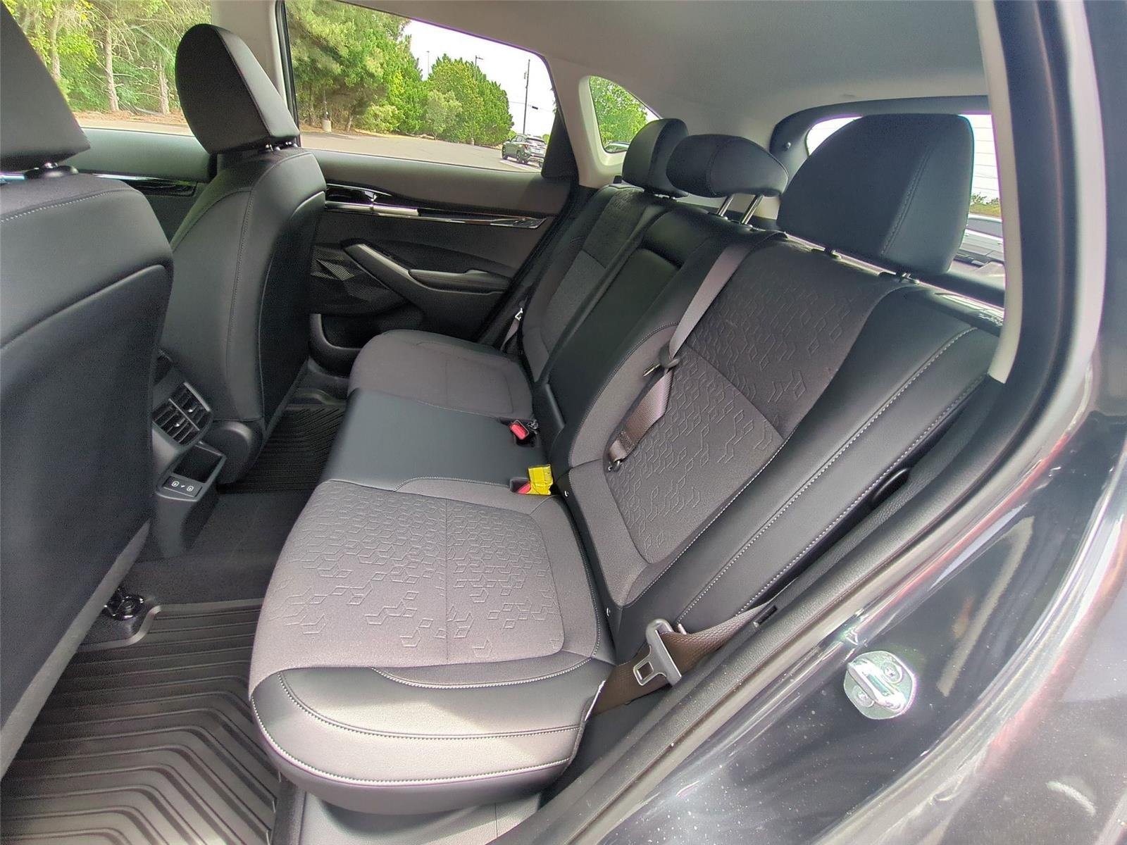 New 2026 Gravity Gray Kia S image 32