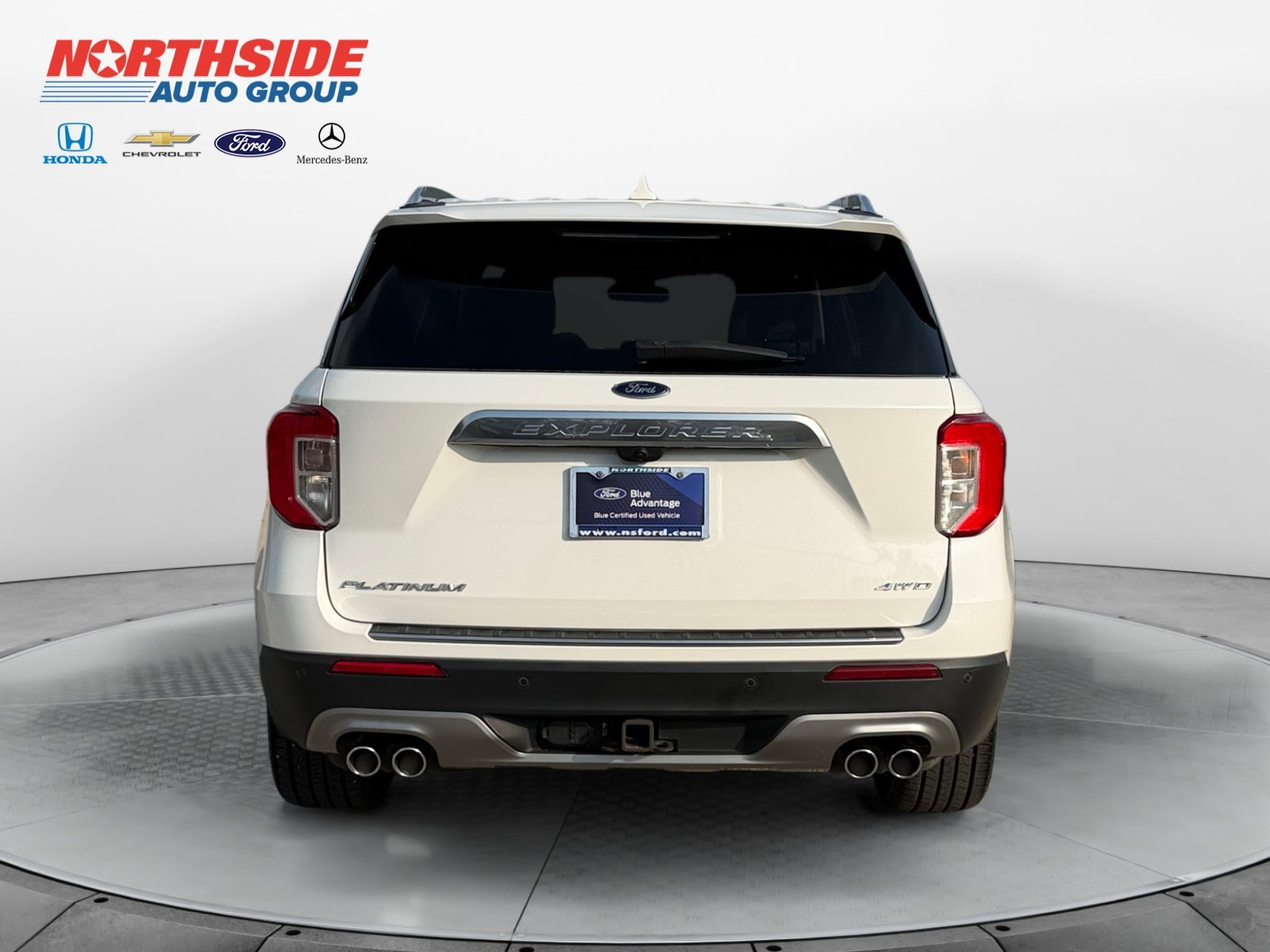Used 2022 Star White Metallic Tri-Coat Ford Platinum image 6