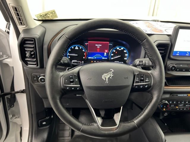 Used 2023 Oxford White Ford Badlands image 21