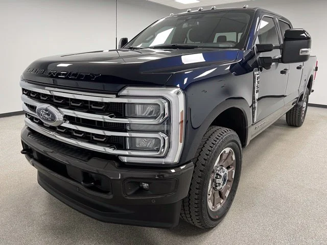 Used 2025 Blue Ford King Ranch image 5