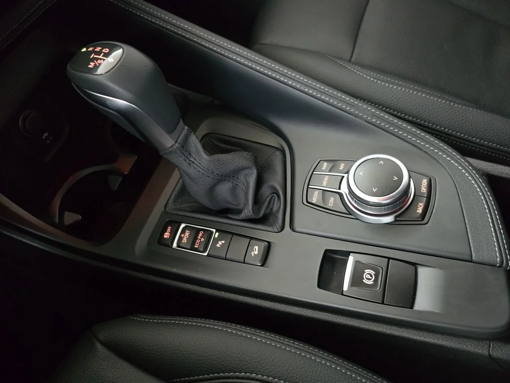 Used 2019 Gray BMW xDrive28i image 26