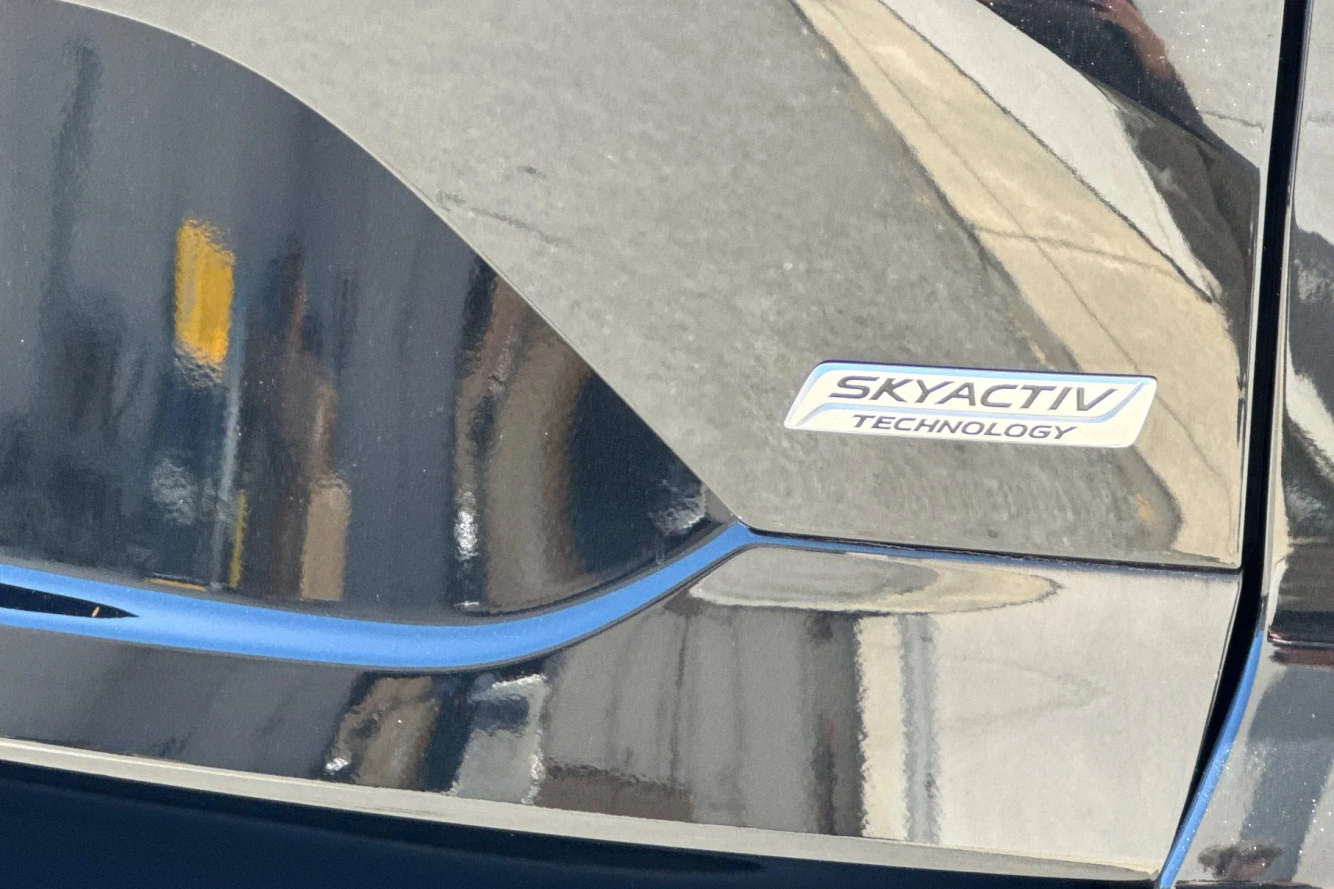 Used 2019 Jet Black Mica Mazda Touring image 12