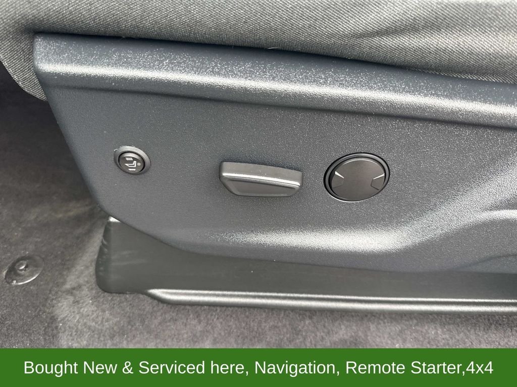 Used 2023 Blue Ford XLT image 18