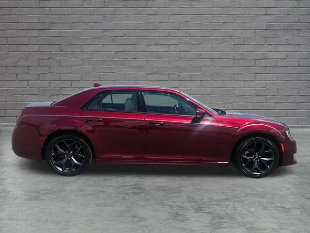 Used 2023 Red Chrysler Touring L image 6