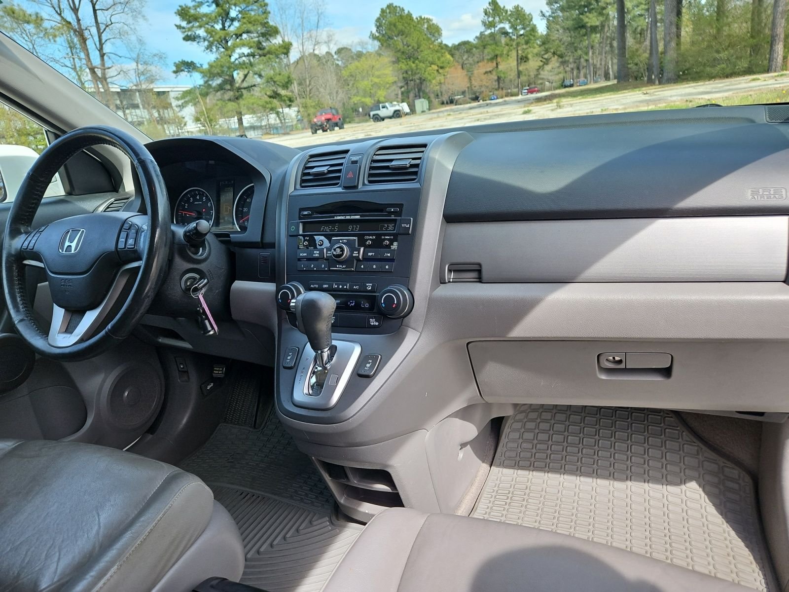 Used 2011  Honda EX-L image 16