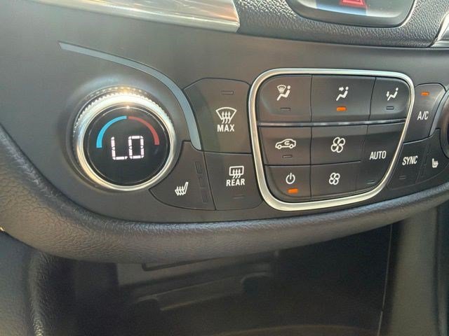 Used 2020 Nightfall Gray Metallic Chevrolet Premier image 30