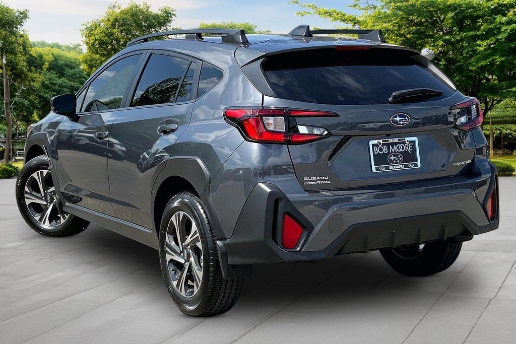 Used 2024 Gray Subaru Premium image 4