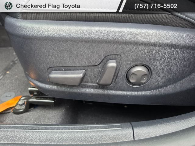 Used 2024 Gravity Gray Kia EX image 20