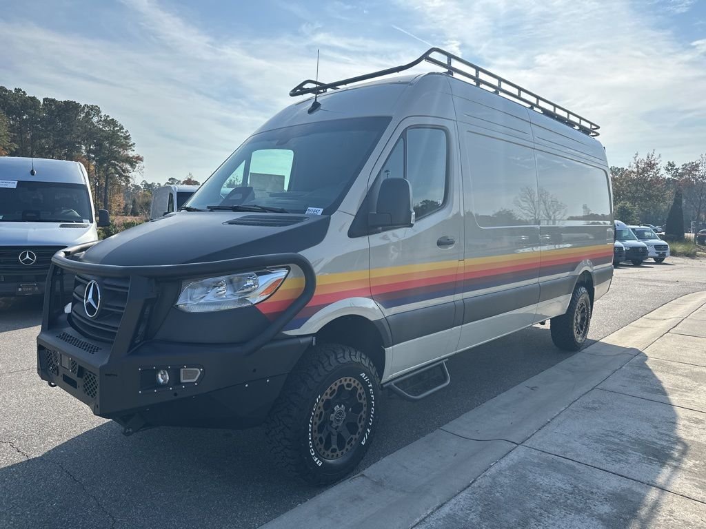 New 2026 White Mercedes-Benz AWD Cargo image 3