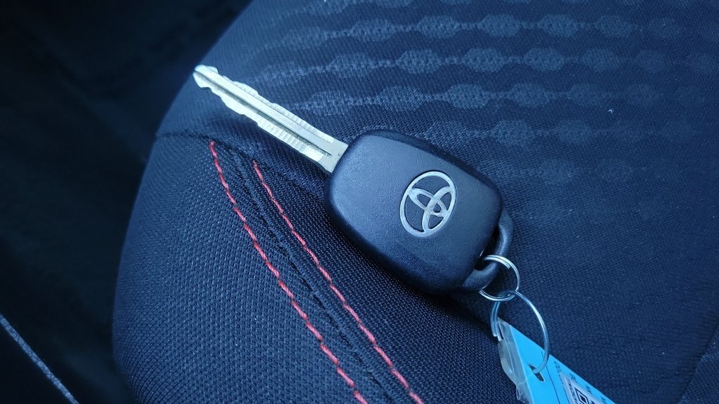 Certified Used 2022 Red Toyota SR5 image 25