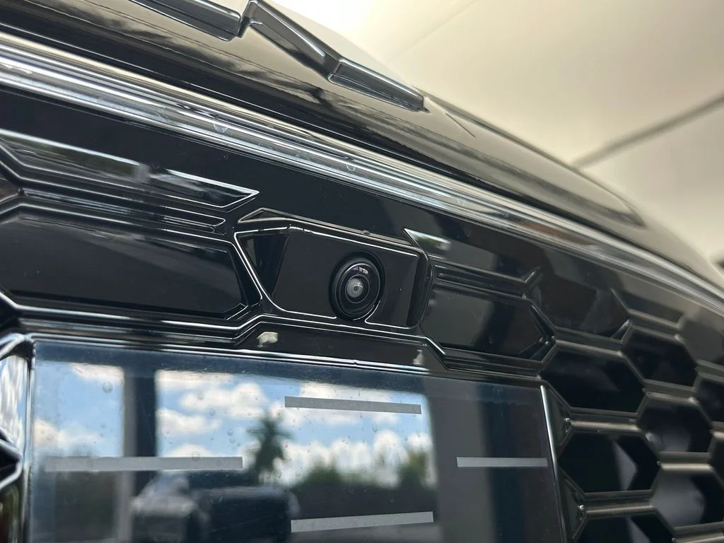 New 2026 White Mitsubishi Trail Edition image 53