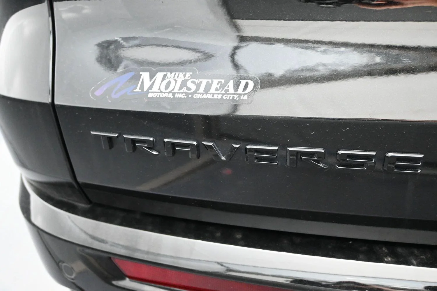Used 2024 Mosaic Black Metallic Chevrolet RS image 18
