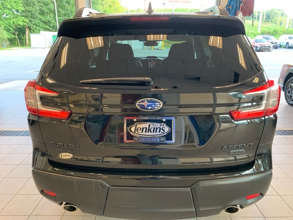 Used 2023 Black Subaru Onyx Edition image 16