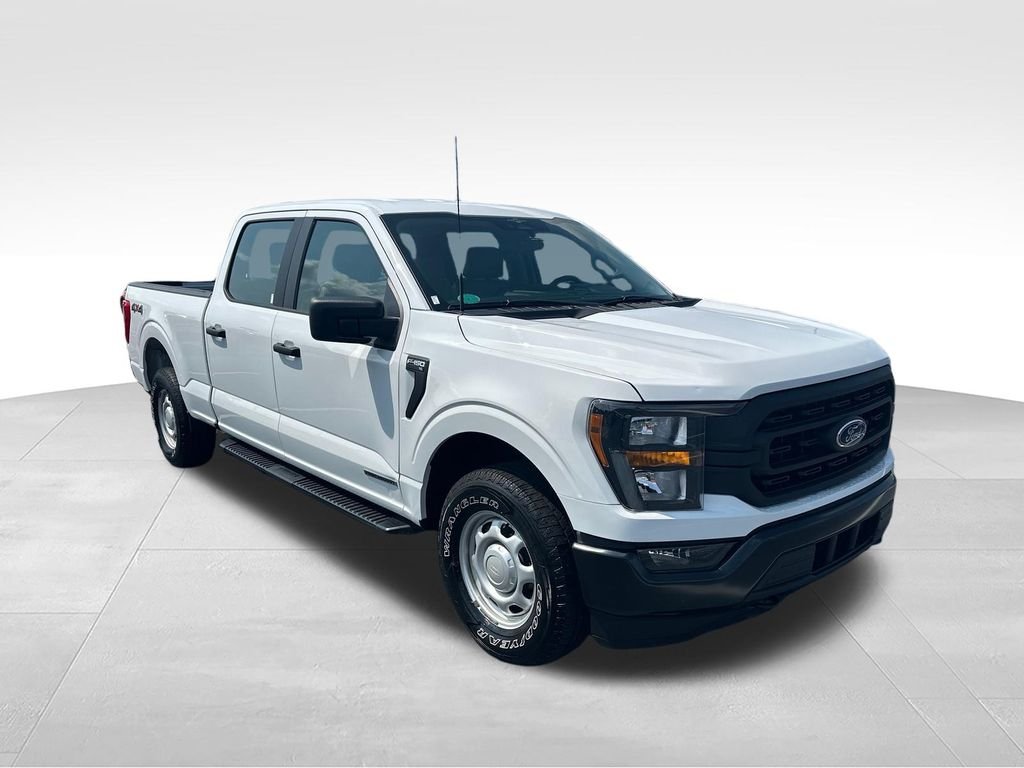 Used 2023 White Ford XL image 7