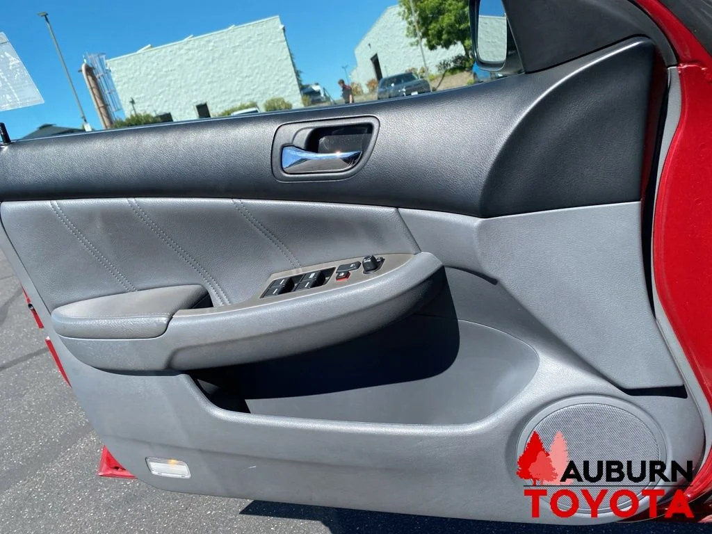 Used 2007 San Marino Red Honda EX-L image 31