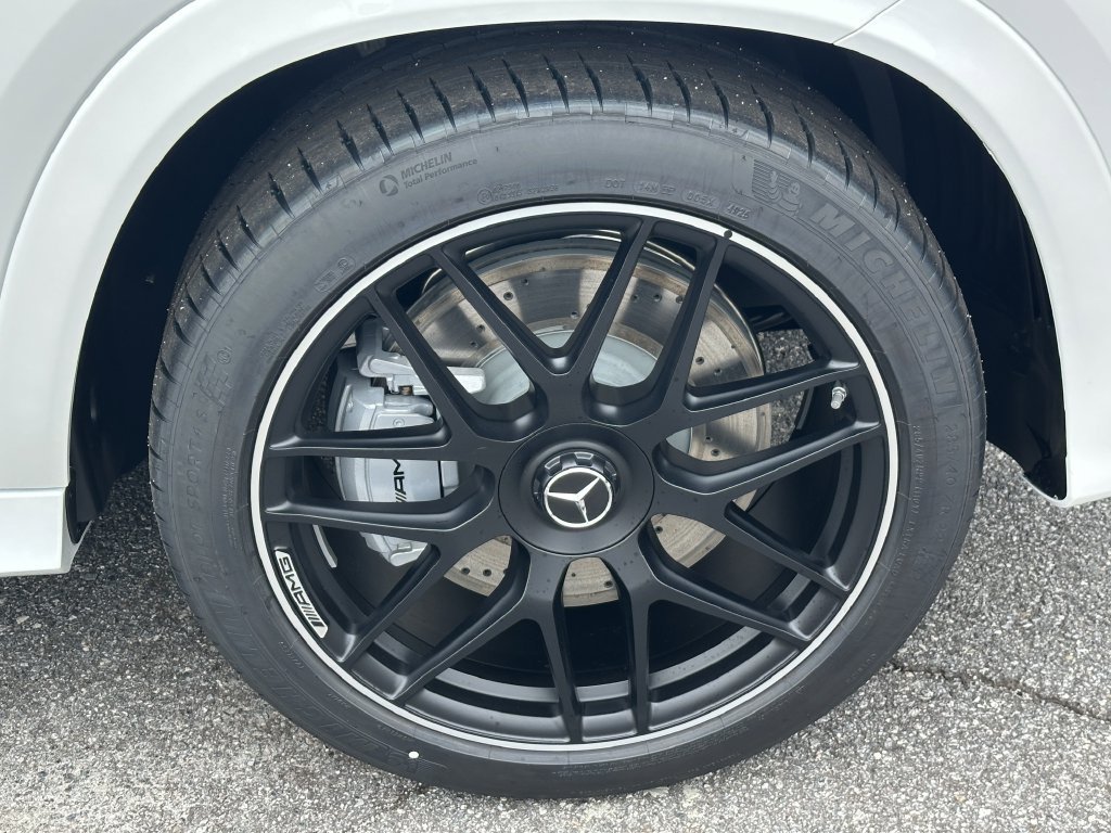 New 2026 Polar White Mercedes-Benz AMG® GLE 53 image 56