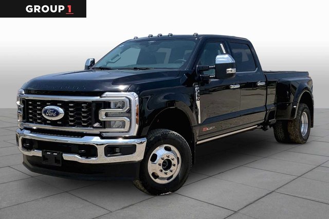 New 2026 Ford Super Duty F-350® Lariat®