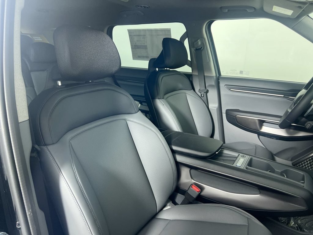 New 2026 Ebony Black Kia Light RWD image 30