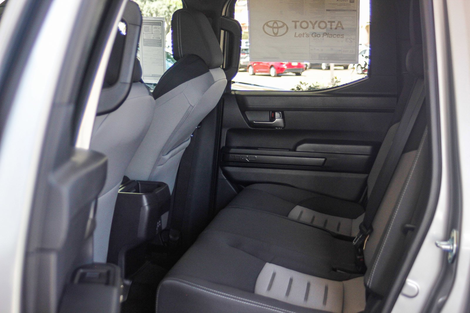 2026 Toyota Tacoma TRD Off Road - Photo 18