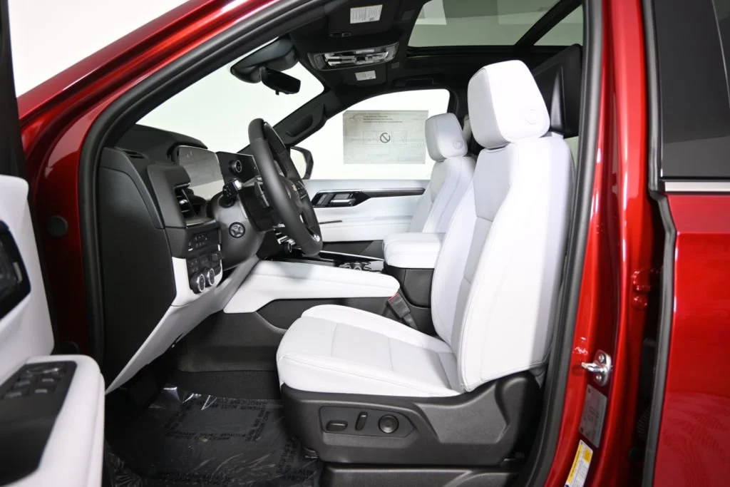 2026 Chevrolet Tahoe Premier - Photo 22