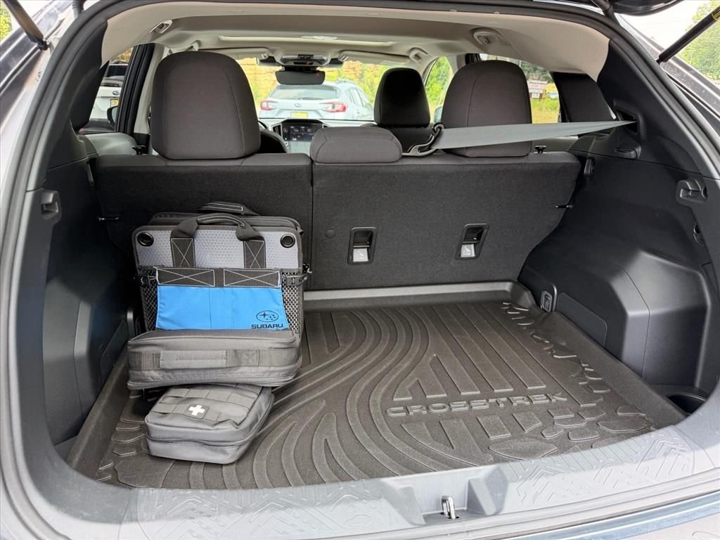 Used 2025 Gray Subaru Premium image 31